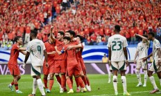 九游体育app-进球如潮！双方互有攻防，比赛分出胜负的简单介绍