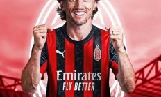 九游体育app下载-足球巨星争霸赛场，谁能笑到最后