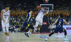 九游体育app-篮球联赛最新实时赛况公布，球队实力差距逐渐显现的简单介绍