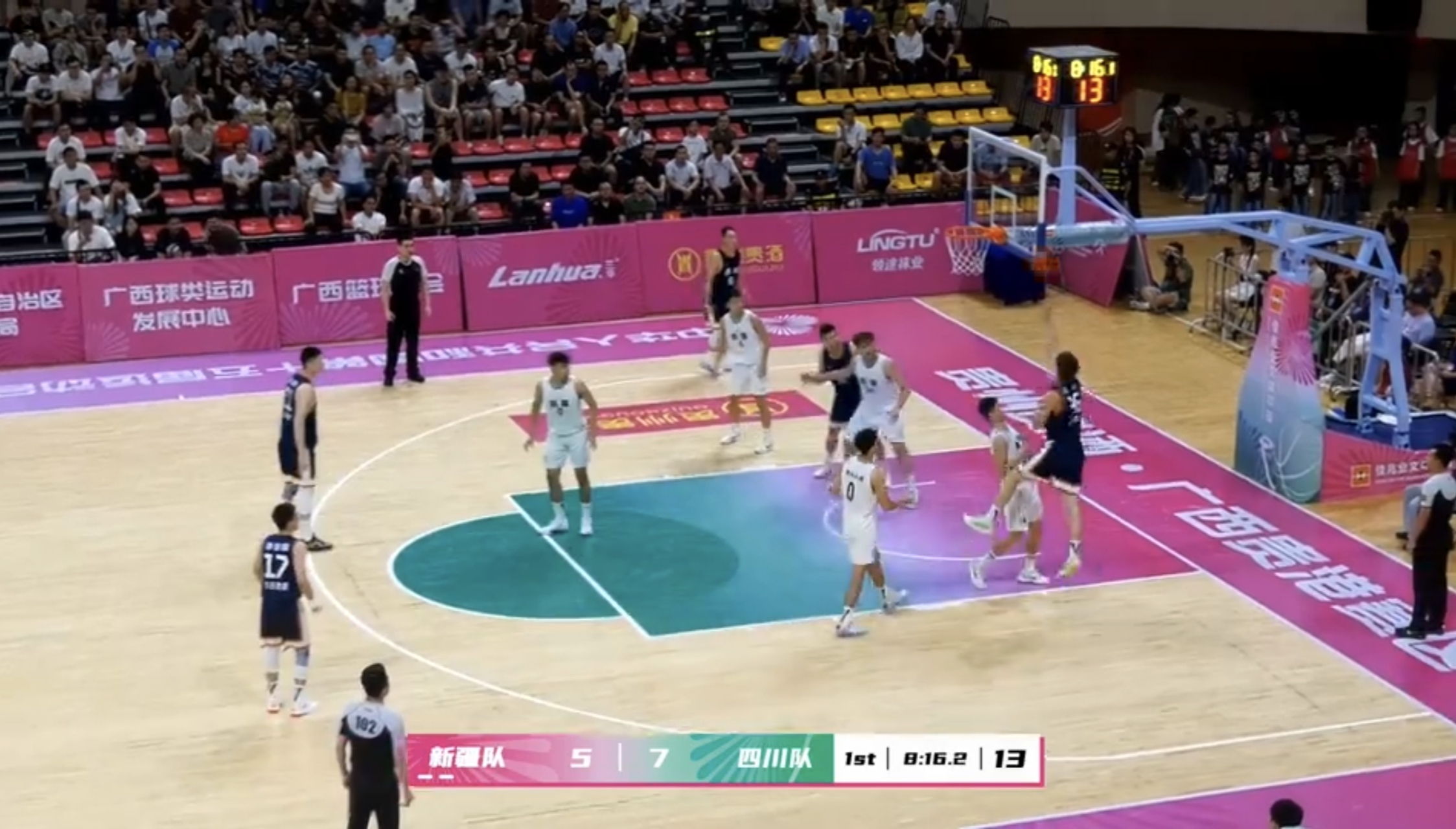 天津男篮大胜辽宁队，取得关键胜利