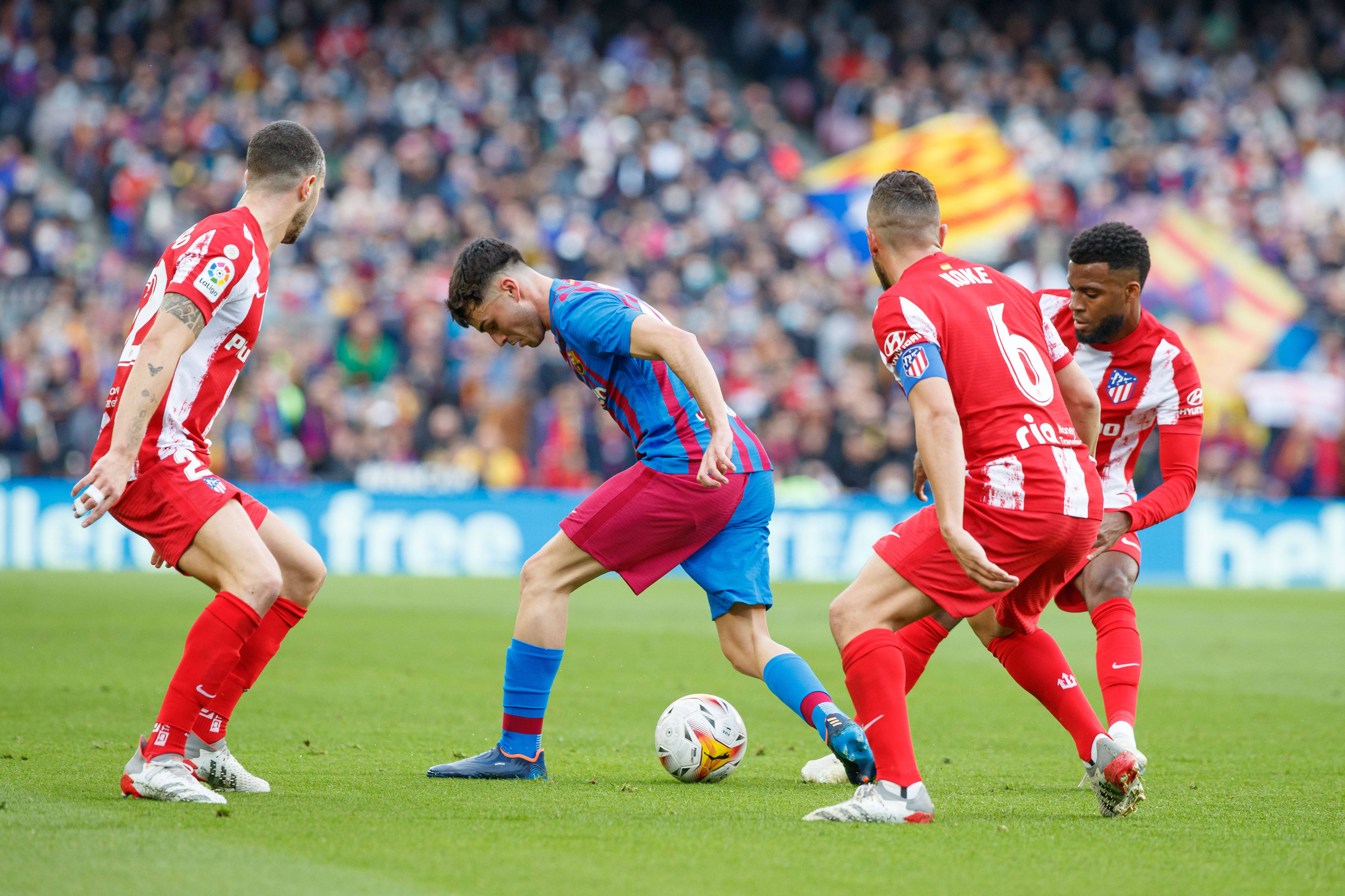 西班牙小胜克罗地亚，提前锁定席位的简单介绍