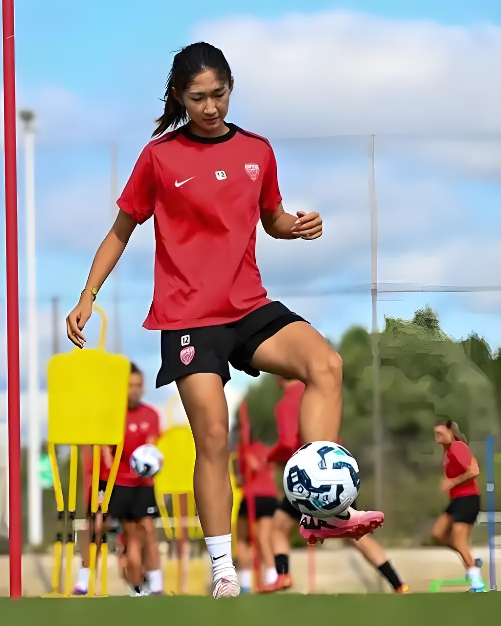 丹麦女足队在最近的比赛中踢出好成绩