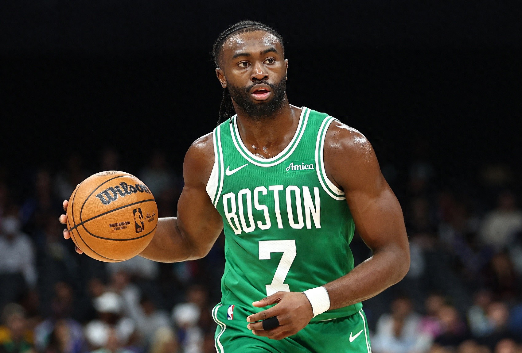 猛龙力克凯尔特人保持不败