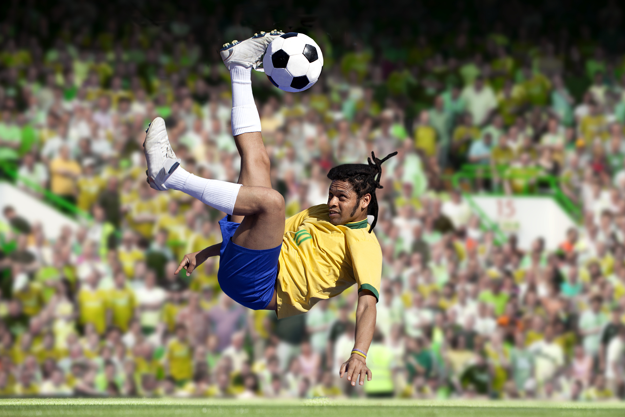 比赛中某一球员的表现引起了媒体和球迷的关注